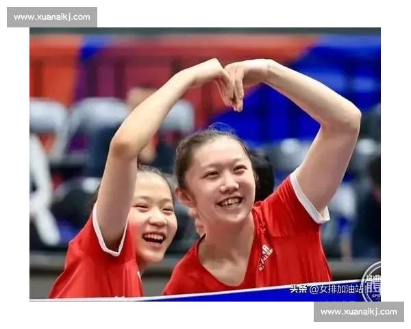 泪洒赛场!王奥芊扑向赵蕊蕊哽咽,上海队新星演绎女排精神传承